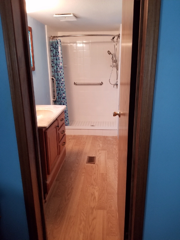 Bathrooms by Tomkatz Manufactured / Mobile Home Repair